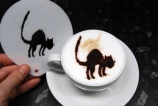 Coffee Stencil - Halloween Scary Cat